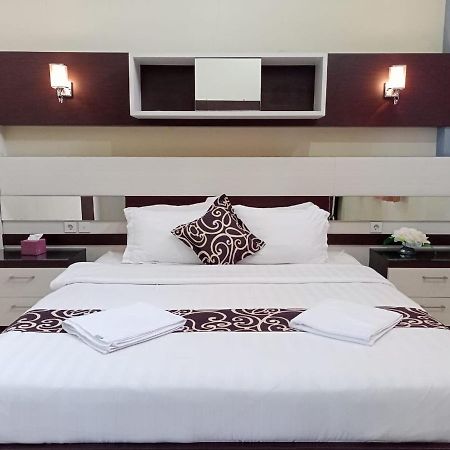 Hotel Pilar Mosa Muarawahau Extérieur photo