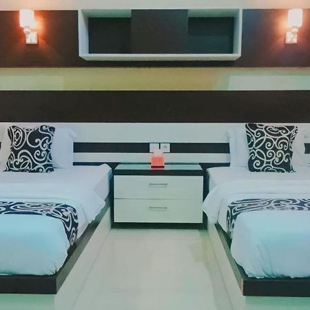 Hotel Pilar Mosa Muarawahau Extérieur photo