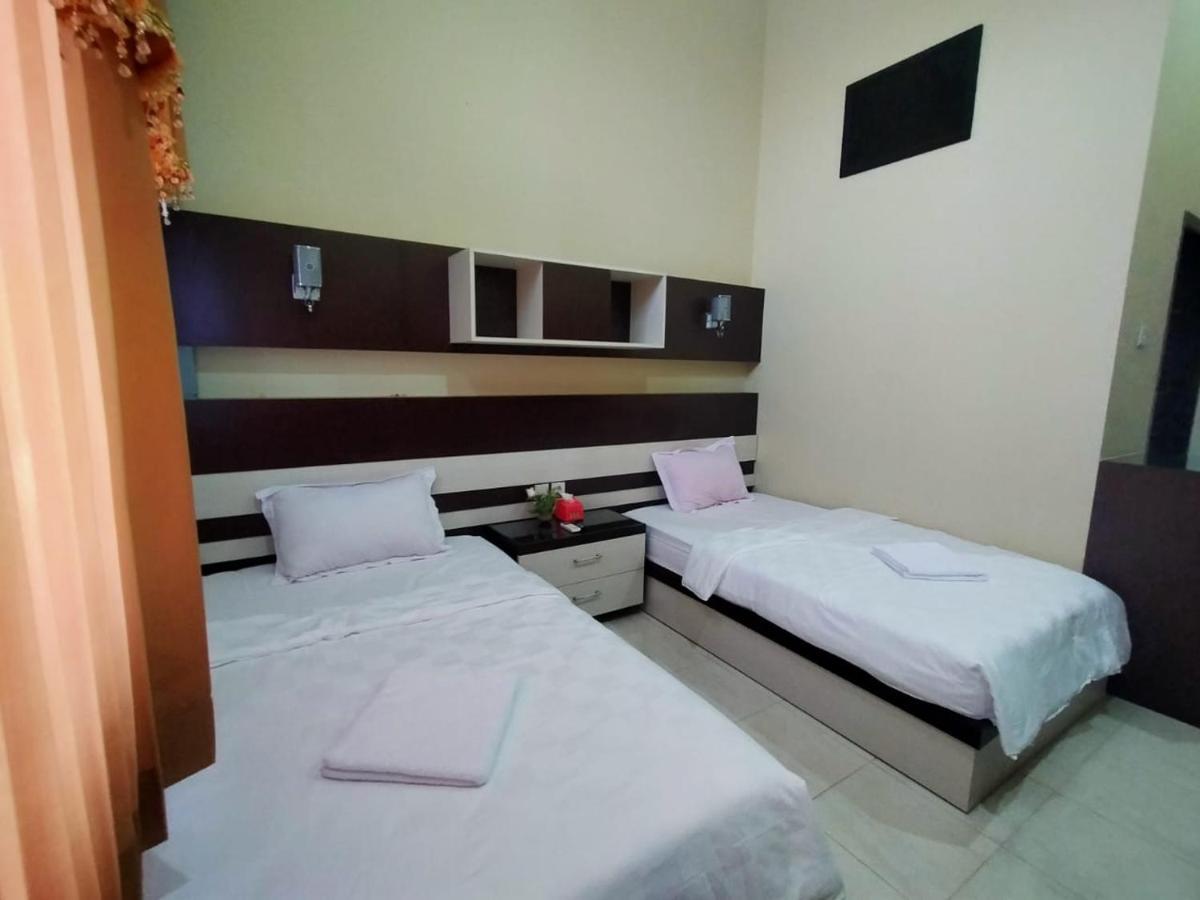 Hotel Pilar Mosa Muarawahau Extérieur photo